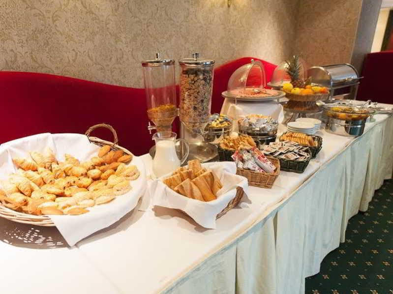 Hotel Restaurant Napoleon Fontainebleau Kültér fotó